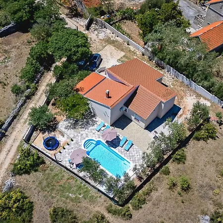 Villa Mare With Pool *